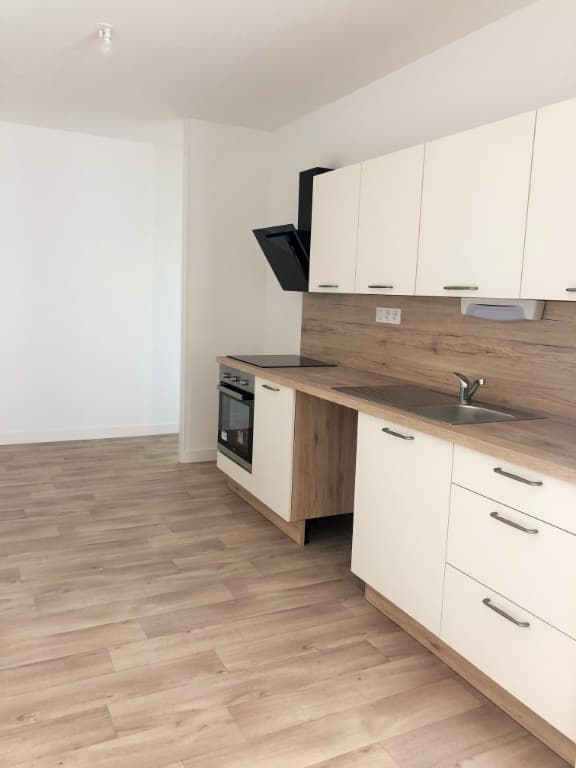 VITRE - Appartement  3 pièce(s) 75.84 m2 avec terrasse — Photo 3