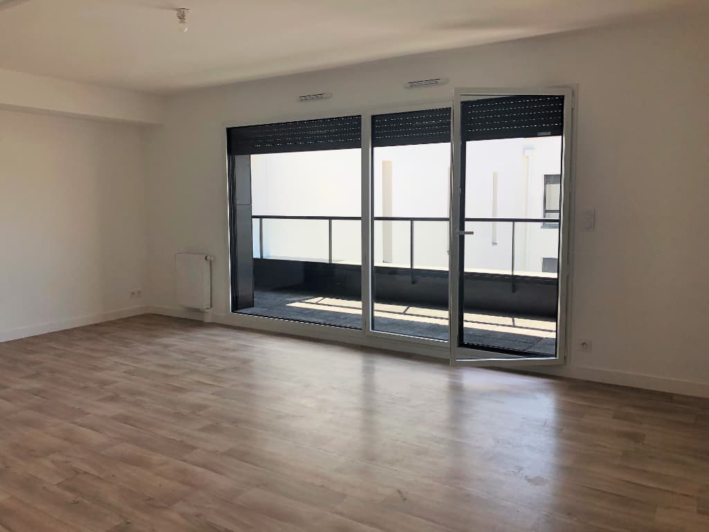 VITRE - Appartement  3 pièce(s) 75.84 m2 avec terrasse — Photo 4