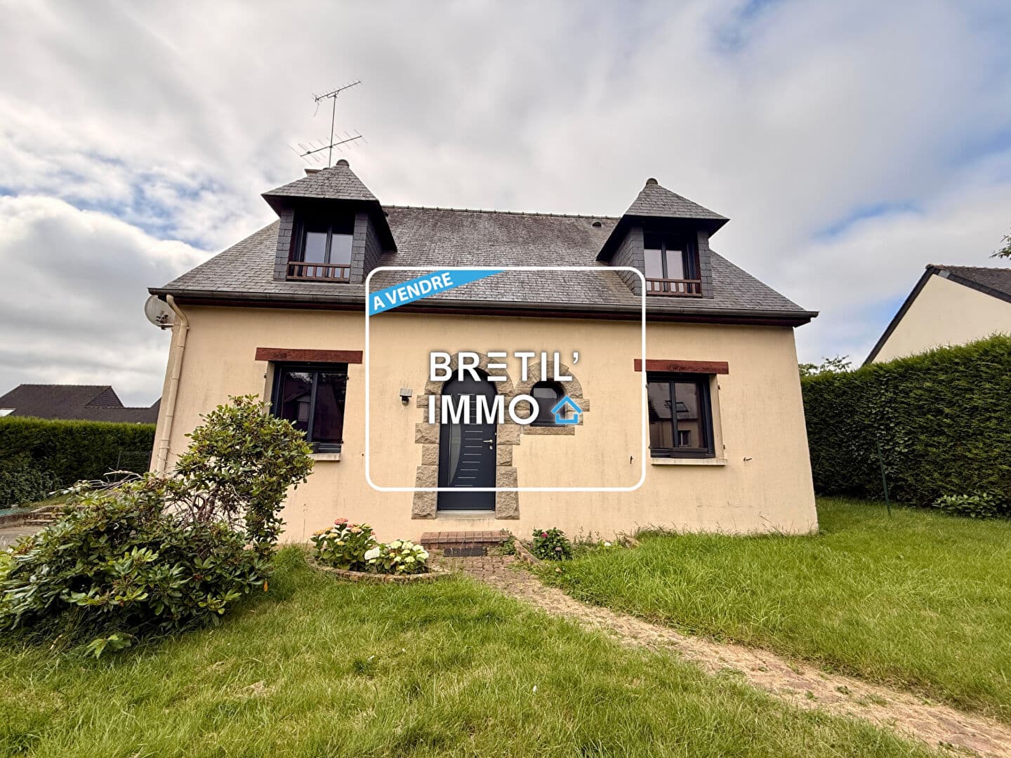 MAISON - A VENDRE  - DOMAGNE — Photo 1