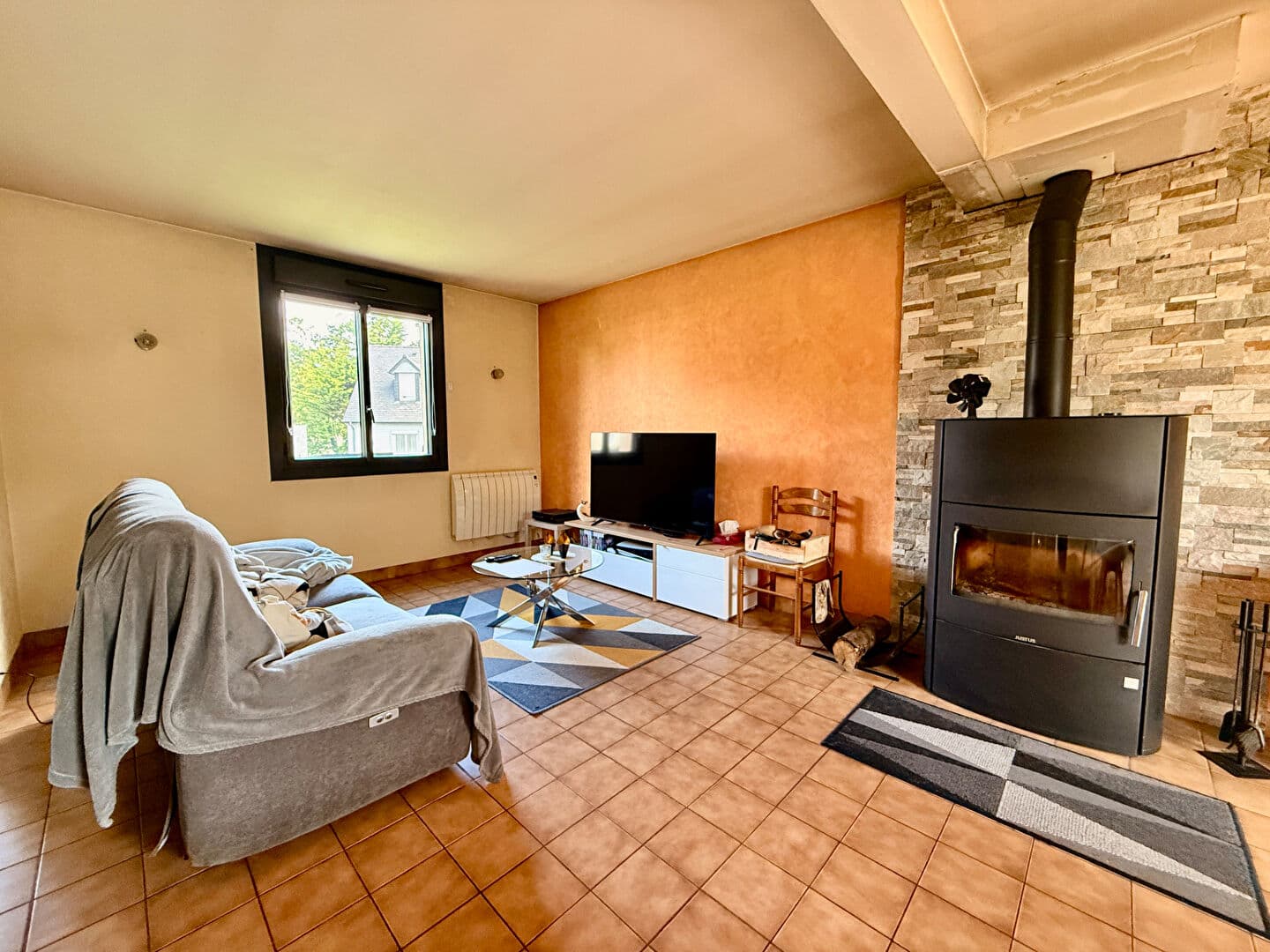 MAISON - A VENDRE  - DOMAGNE — Photo 3