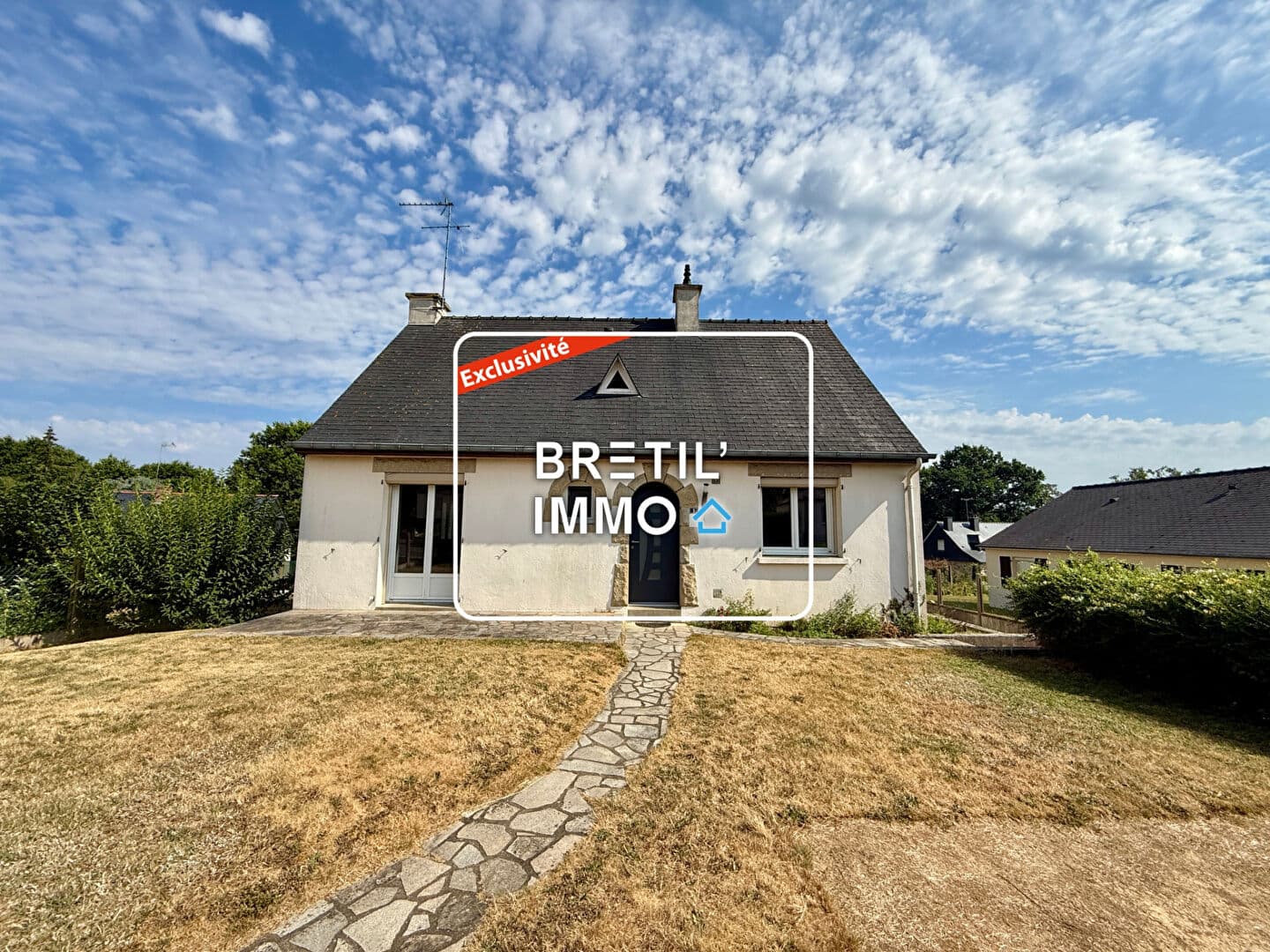 BALAZE - MAISON - A VENDRE — Photo 1