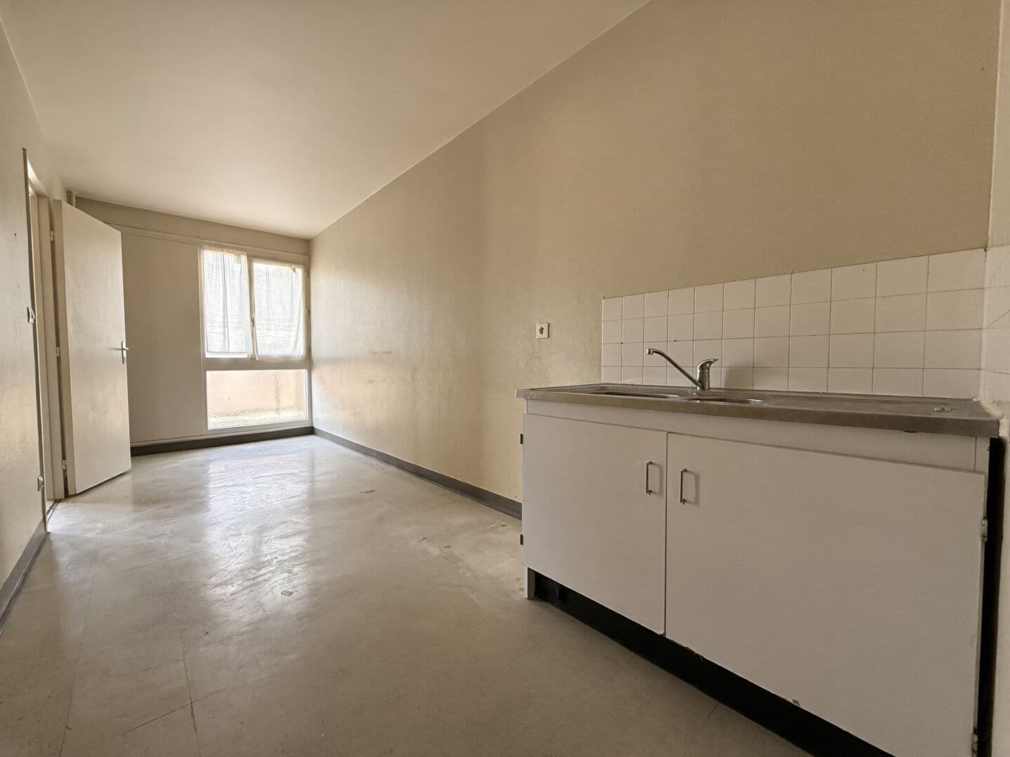 NOYAL SUR VILAINE - APPARTEMENT — Photo 2