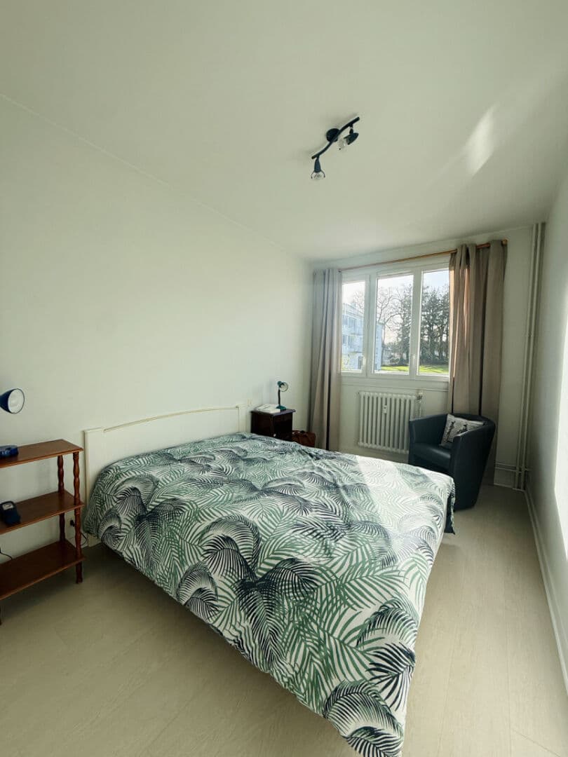 VENDU - APPARTEMENT - VITRE — Photo 6