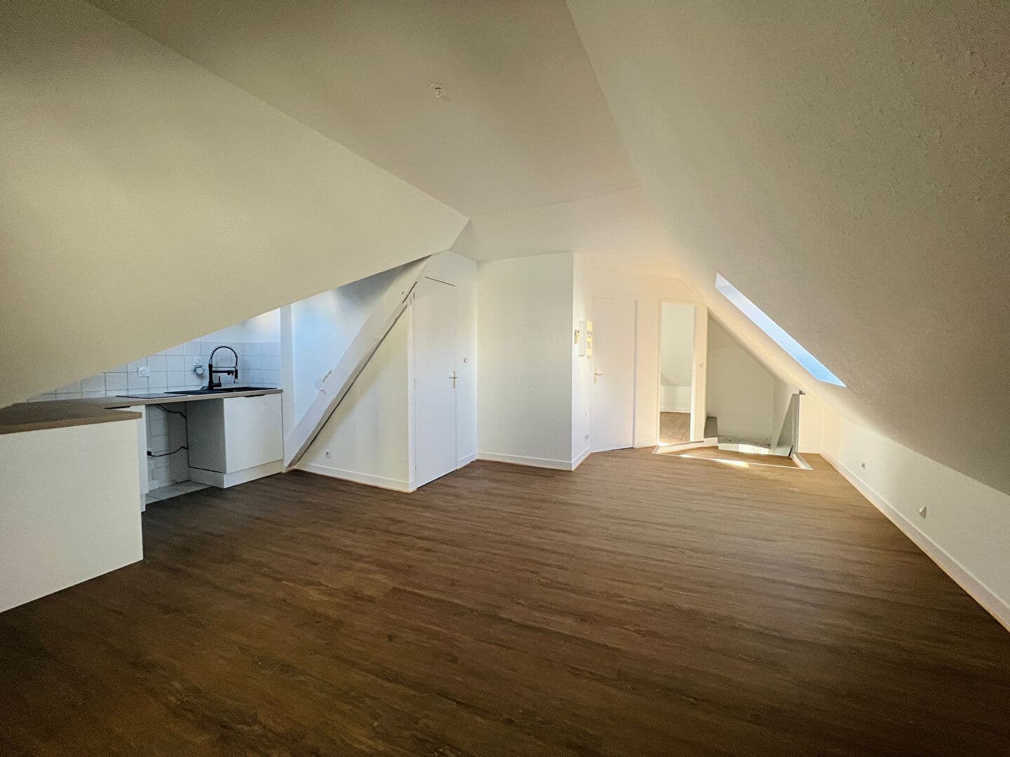 VITRÉ - APPARTEMENT - A LOUER — Photo 3