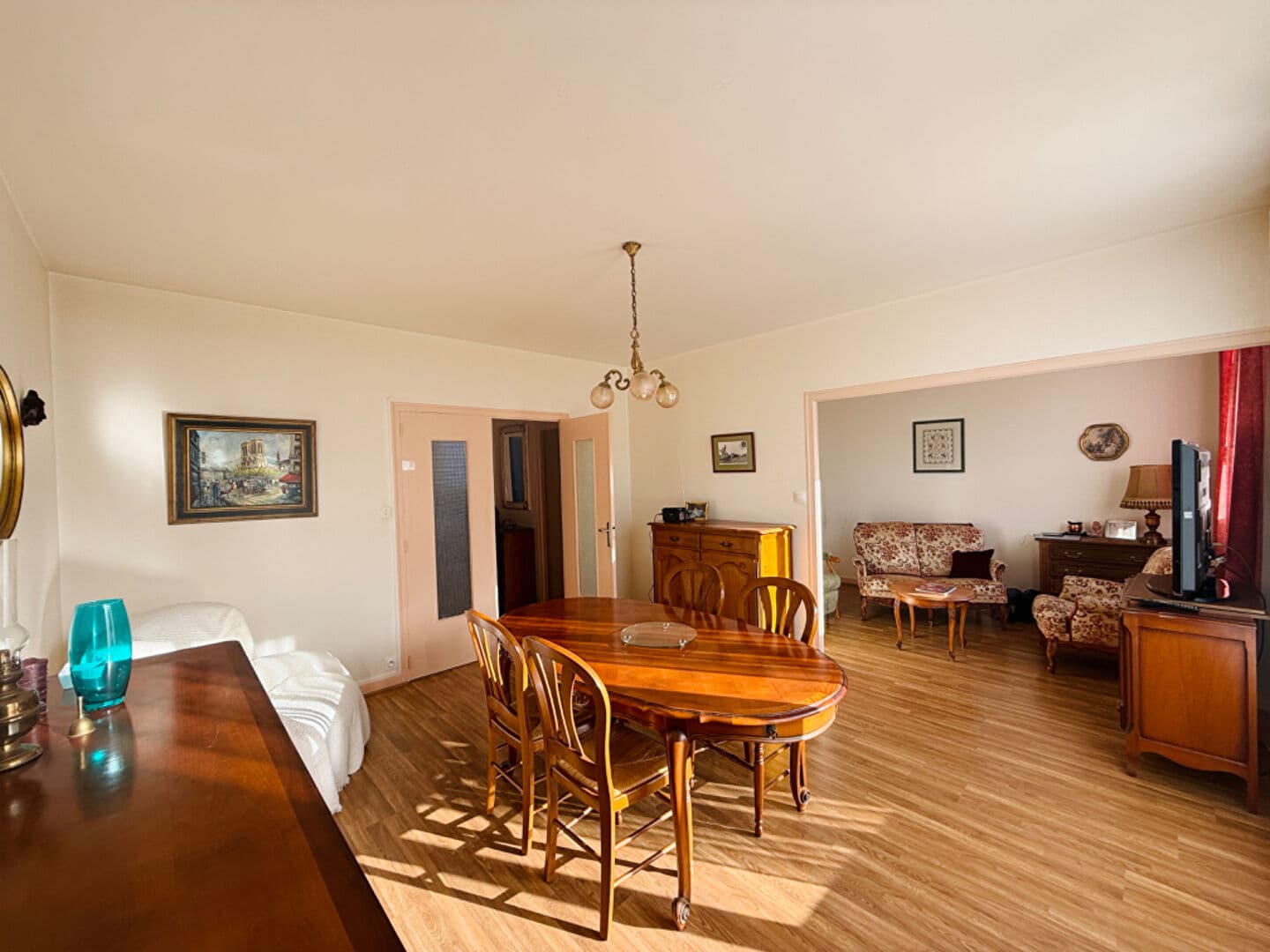 VITRE - APPARTEMENT - A VENDRE — Photo 2