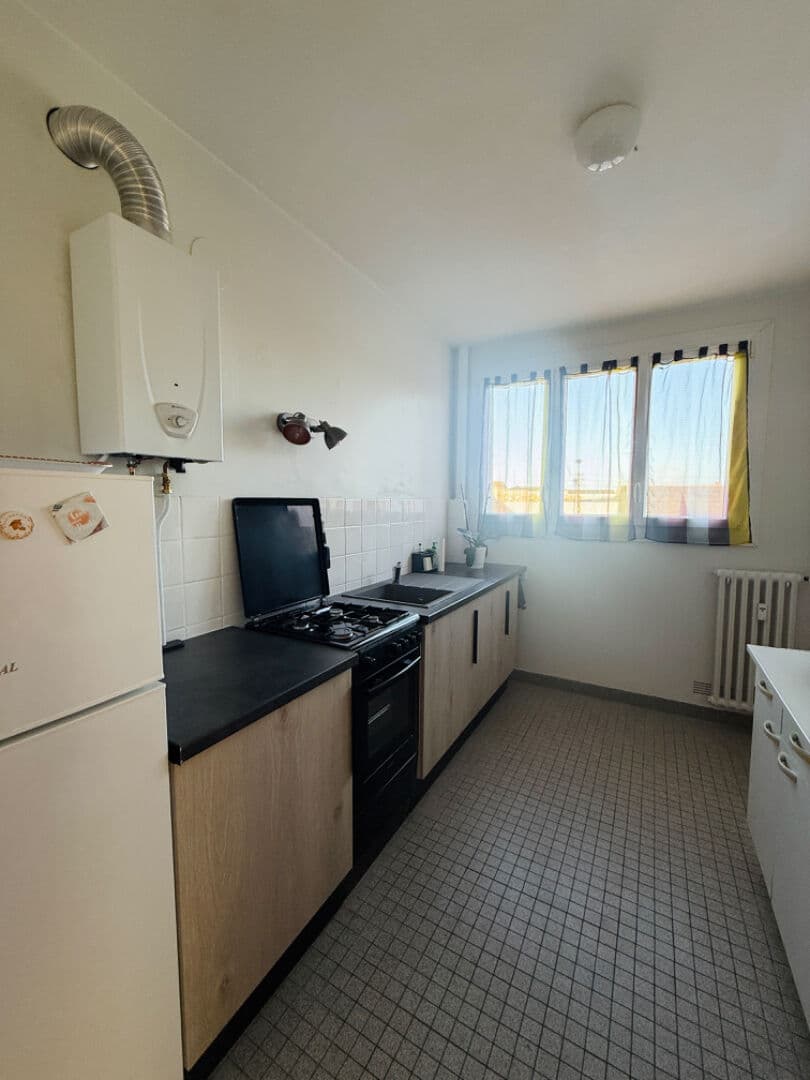 VITRE - APPARTEMENT - A VENDRE — Photo 5