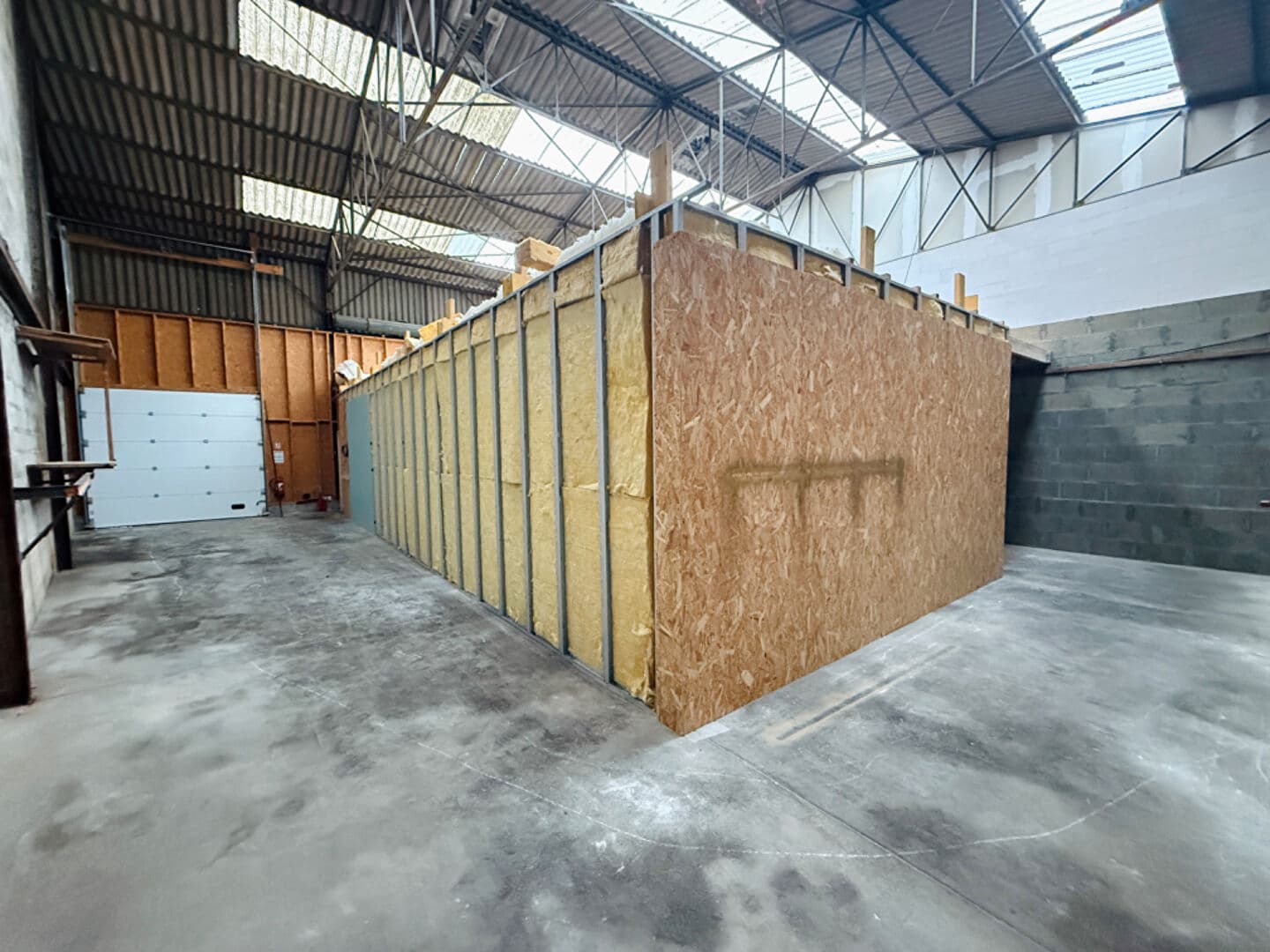 VITRE - LOFT - A VENDRE — Photo 2