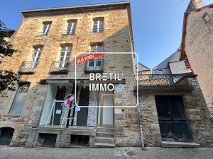 MAISON  DE VILLE – EXCLUSIVITE – VITRE