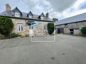 MONTAUTOUR – A VENDRE – MAISON