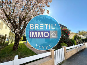 MAISON – VITRE – VENDU