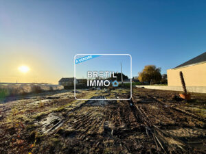 TERRAIN CONSTRUCTIBLE – A VENDRE – BOURGNEUF LA FORET