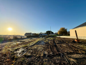 TERRAIN CONSTRUCTIBLE – A VENDRE – BOURGNEUF LA FORET