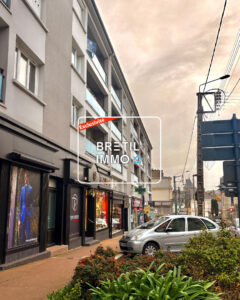 VITRE – APPAREMENT – A VENDRE