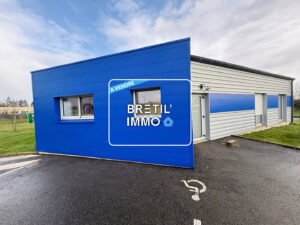VITRE – LOCAL D&rsquo;ACTIVITE – A VENDRE