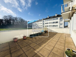 VITRE – APPARTEMENT – A VENDRE